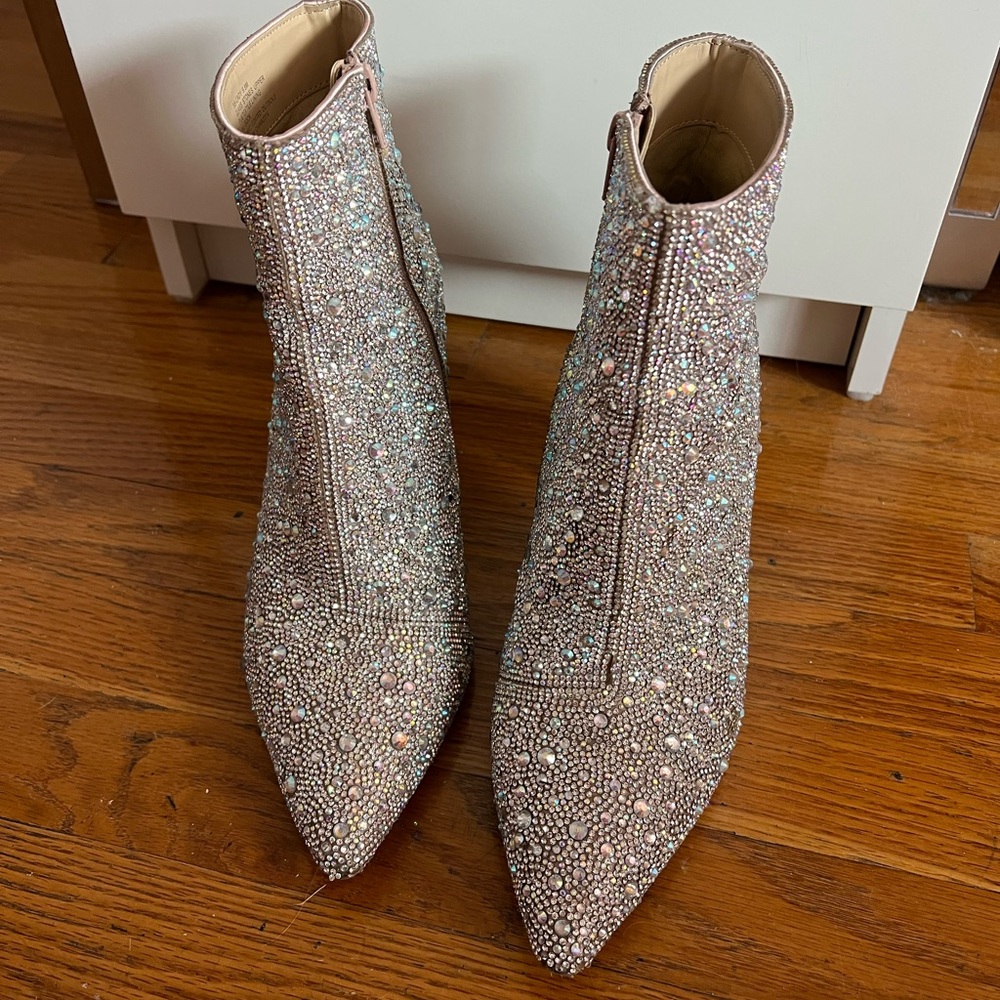 Betsey Johnson silver sparkle block heel booties - Picture 1 of 5